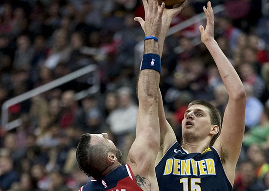 极其低调的 极其低调的