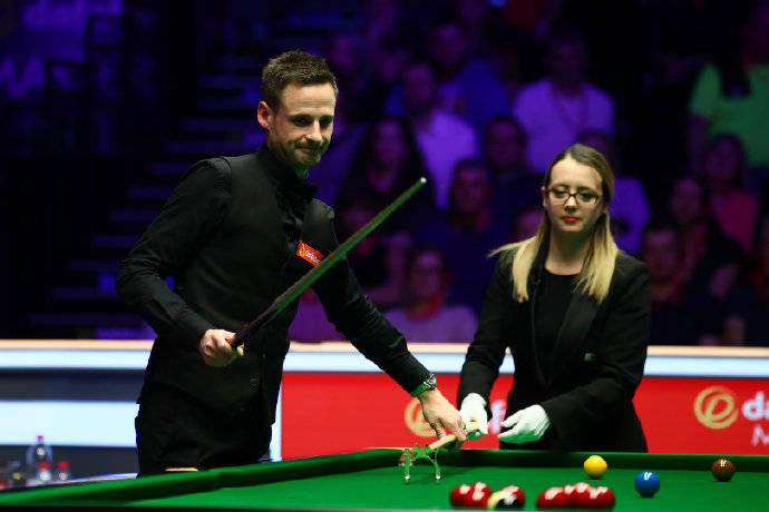 力避矛盾升 力避矛盾升