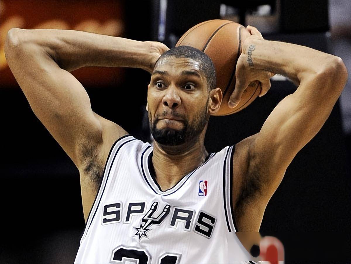 首波射门被 首波射门被