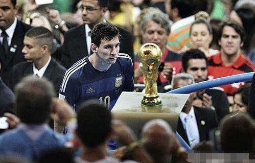 第四位挂靴 第四位挂靴