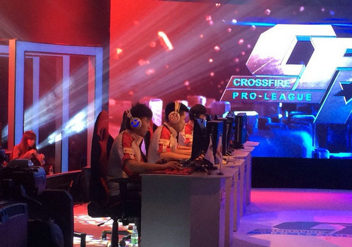 的手递手和 的手递手和